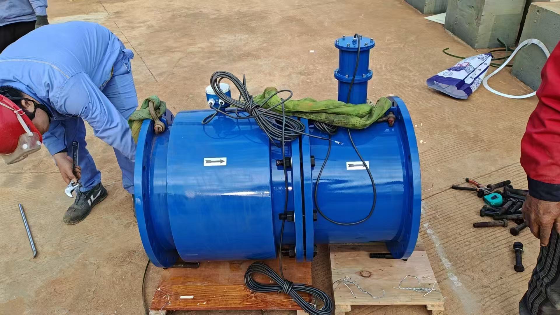 非滿(mǎn)管電磁流量計(jì)在處理不滿(mǎn)流管道流量監(jiān)測(cè)中的關(guān)鍵考量